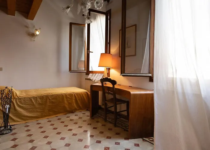Giudecca Charme House Апартаменты *
