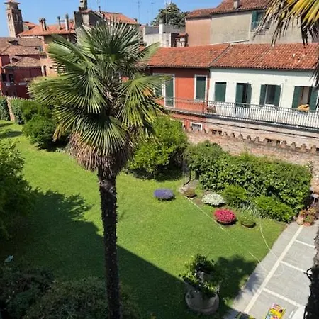 Giudecca Charme House * البندقية